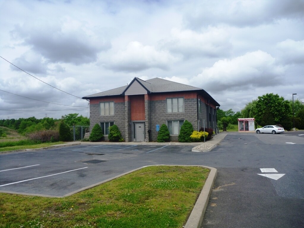 131 Cross Keys Rd, Berlin, NJ for sale Building Photo- Image 1 of 1