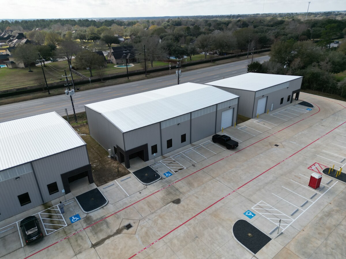 17452 FM 2920 Rd, Tomball, TX 77377 Rosehill Business Park