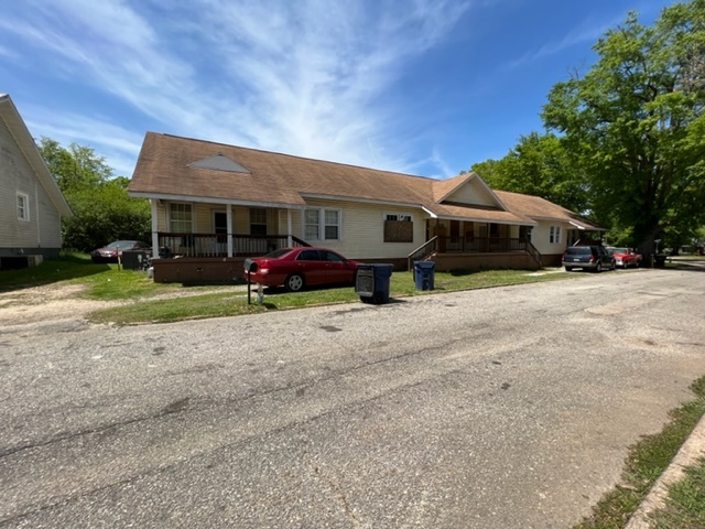 1110-1124 E 3rd Ave, Lanett, AL for sale - Building Photo - Image 2 of 5