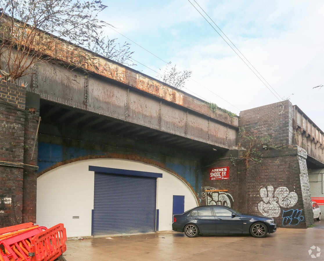 Bancroft Rd, London, E1 4ET