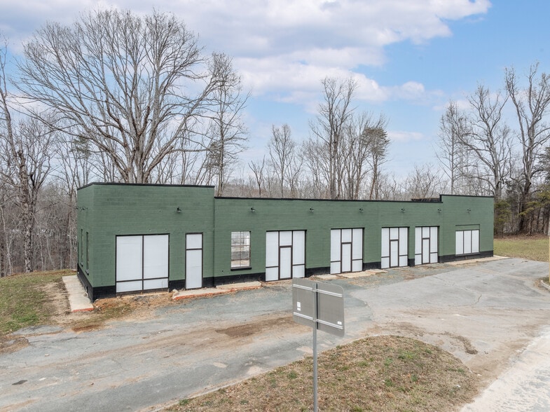 31785 N James Madison Hwy, New Canton, VA for sale - Building Photo - Image 3 of 24