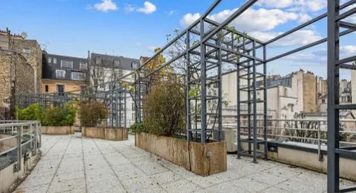 6 Rue Laferrière, Paris for lease Building Photo- Image 1 of 29