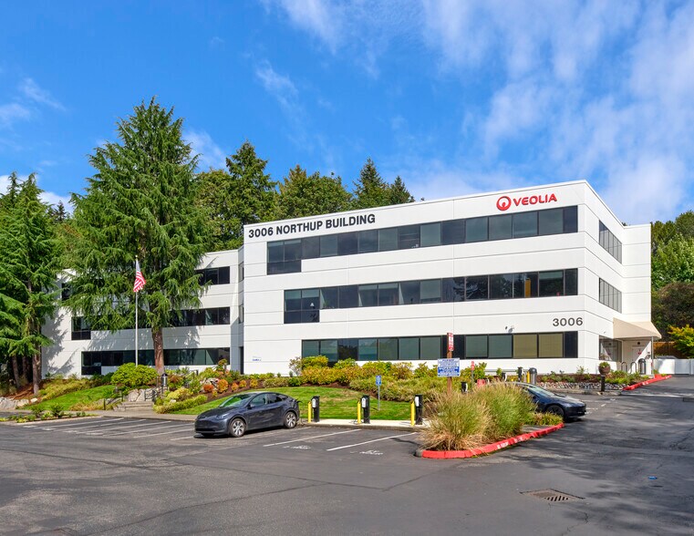 3006 Northup Way, Bellevue, WA for lease - Building Photo - Image 1 of 8