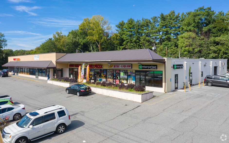 451 Fishkill Ave, Beacon, NY for sale - Primary Photo - Image 1 of 1