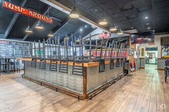 1400 Commerce Pl, Plover, WI for lease Interior Photo- Image 2 of 13