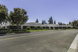 1215 Terra Bella Ave, Mountain View, CA for lease Building Photo- Image 2 of 24