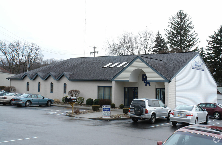 712B Logan Blvd, Hollidaysburg, PA for sale - Building Photo - Image 3 of 6