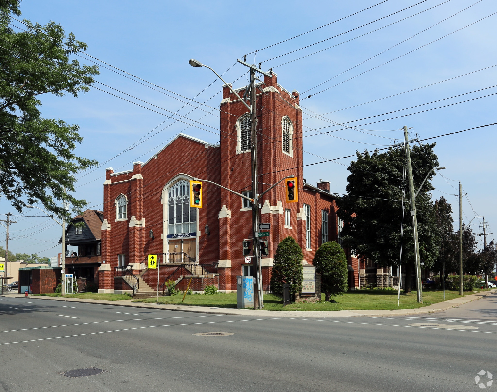 1025 King St E, Hamilton, ON for sale Primary Photo- Image 1 of 1