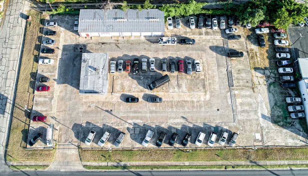 2725 Franklin Ave, Waco, TX for sale - Aerial - Image 1 of 1