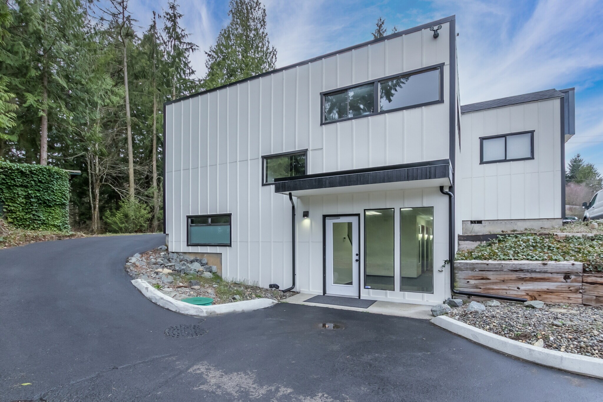 3920 W Tapps Dr E, Lake Tapps, WA for sale Primary Photo- Image 1 of 1