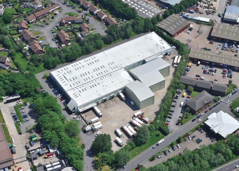 Bedford Rd, Petersfield for sale - Building Photo - Image 2 of 46