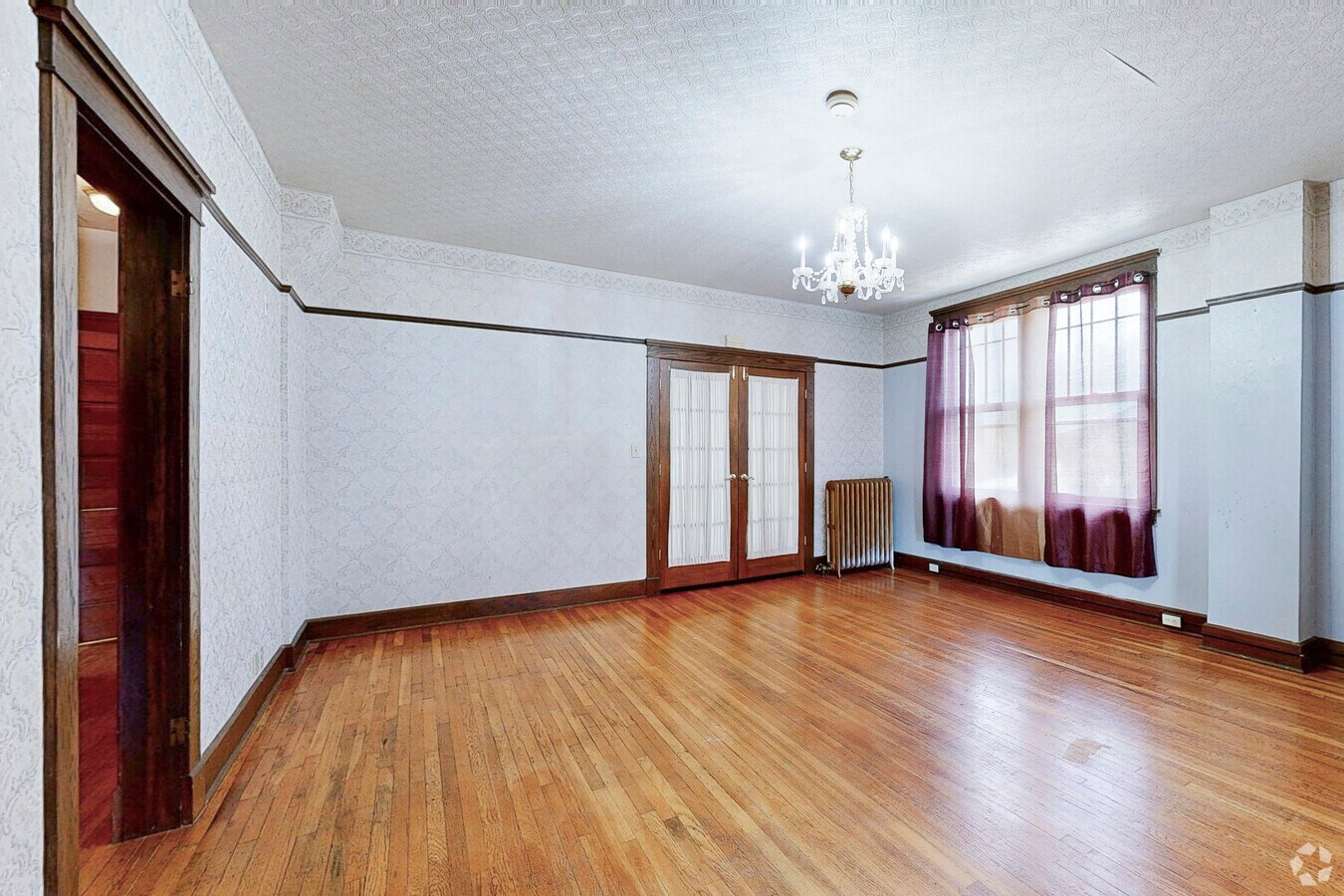 View Photo