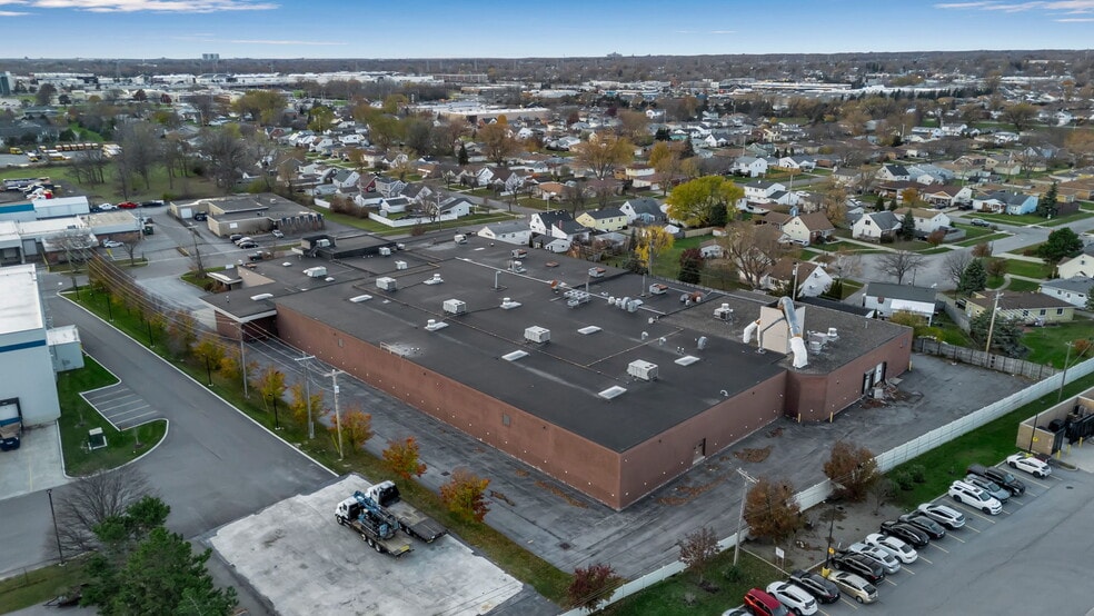 340 Nagel Dr, Cheektowaga, NY for lease - Building Photo - Image 2 of 11