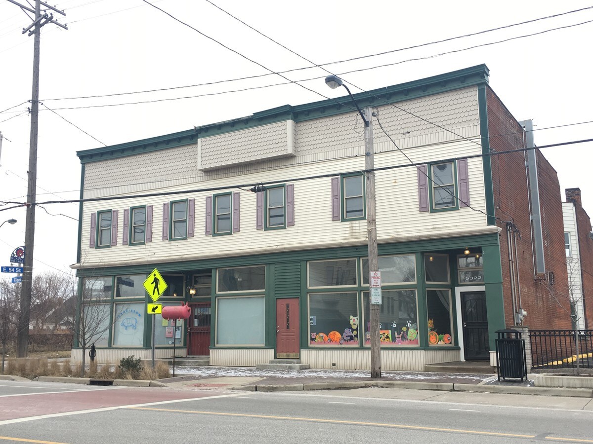 5322 Fleet Ave, Cleveland, OH 44105
