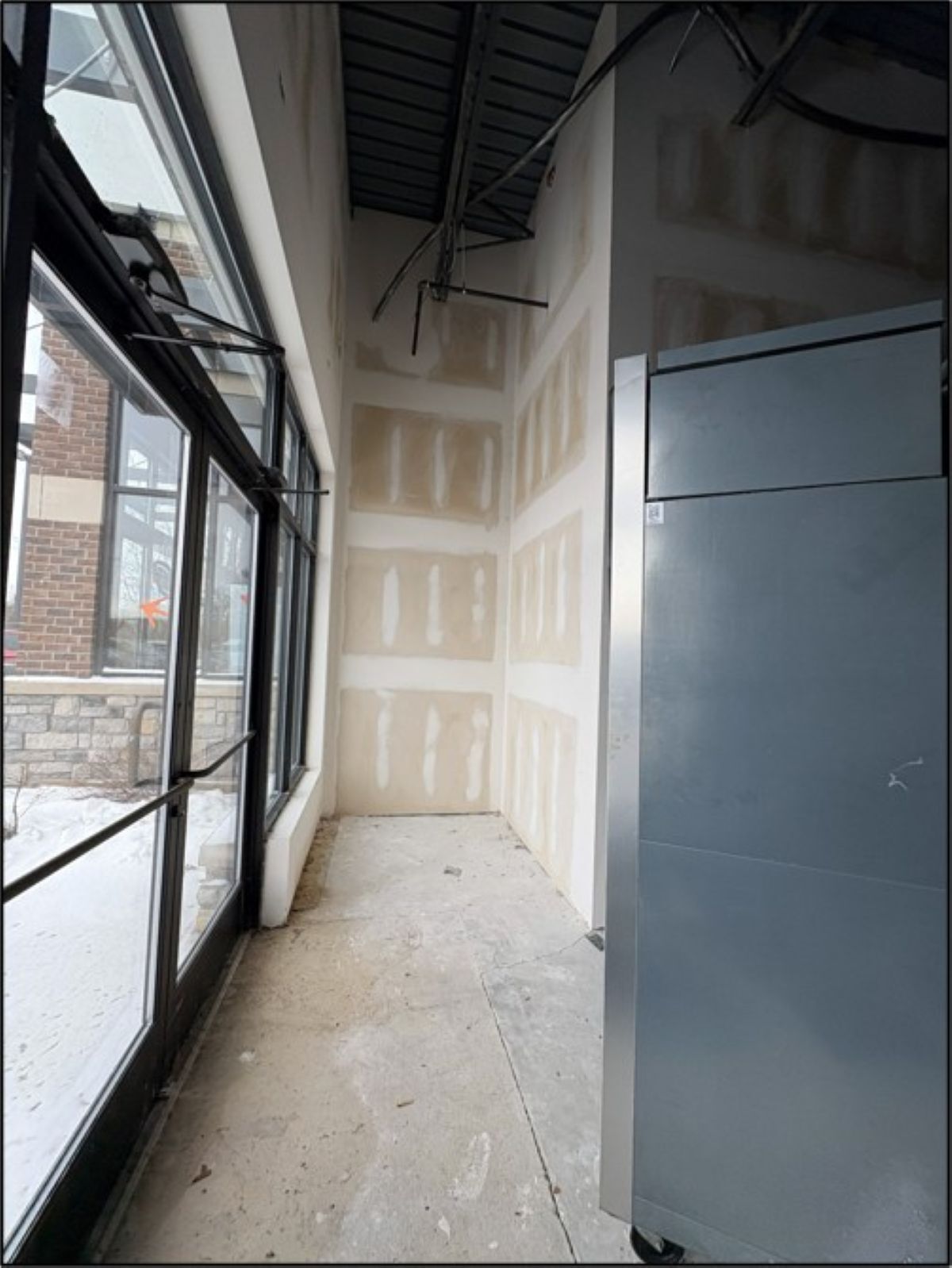 11470 N Linden Rd, Clio, MI for lease Interior Photo- Image 1 of 4