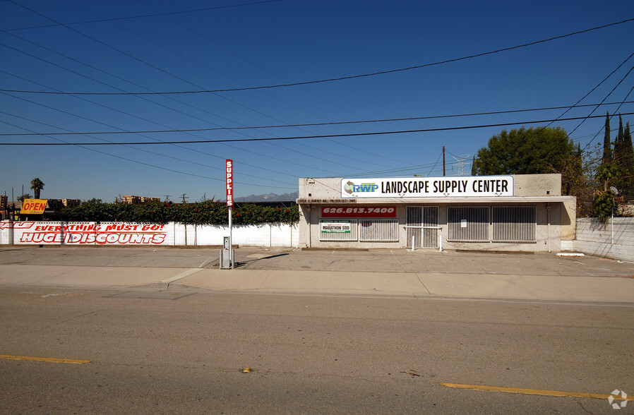 12819 Garvey Ave, Baldwin Park, CA for lease - Primary Photo - Image 1 of 2