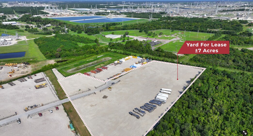 11603 E E-10 Frontage Rd, Baytown, TX for lease Primary Photo- Image 1 of 4