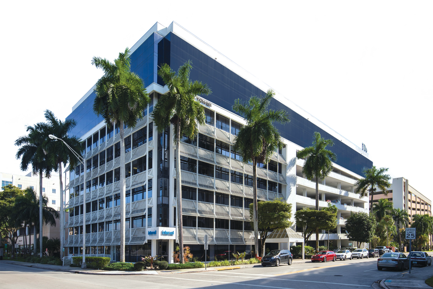6262 Sunset Dr, Miami, FL for lease - Building Photo - Image 1 of 1