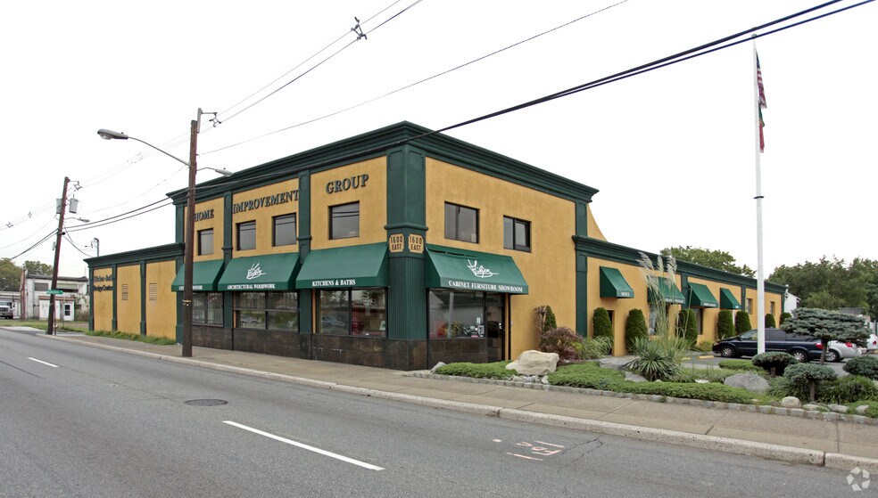 1618 E Edgar Rd, Linden, NJ 07036