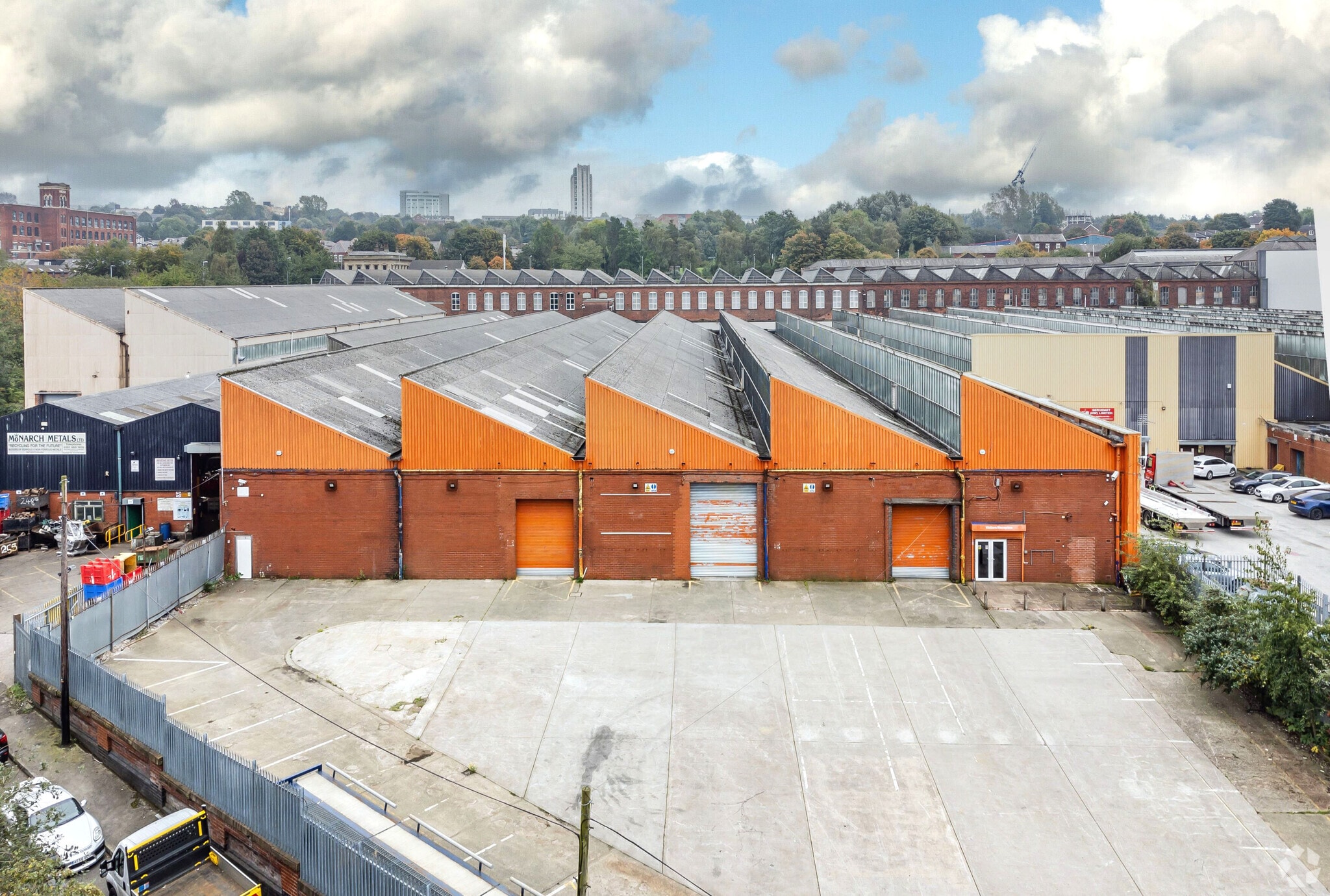 Arkwright St St, Oldham for sale Primary Photo- Image 1 of 1