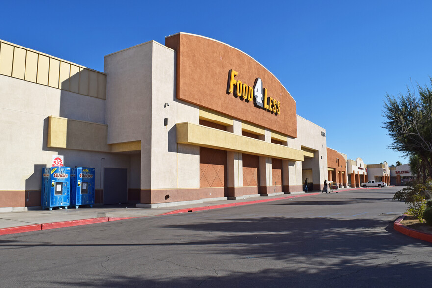 82126-82158 Hwy 111, Indio, CA for lease - Building Photo - Image 3 of 3