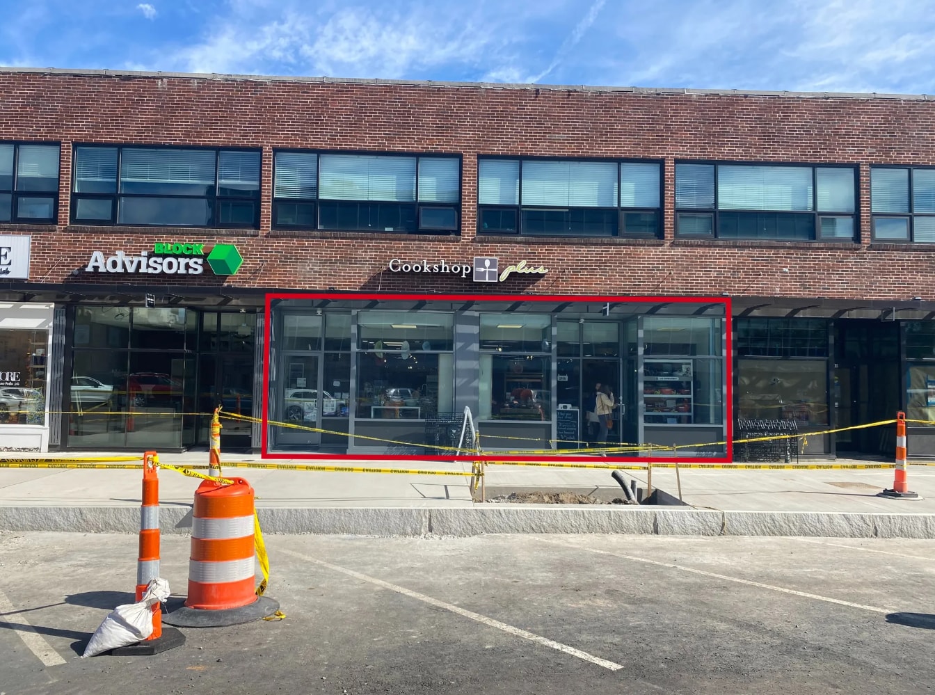 52-60 LaSalle Rd, West Hartford, CT for lease Building Photo- Image 1 of 5