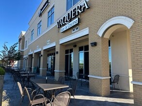 100 Pavilion Way, Southern Pines, NC for lease Interior Photo- Image 2 of 7