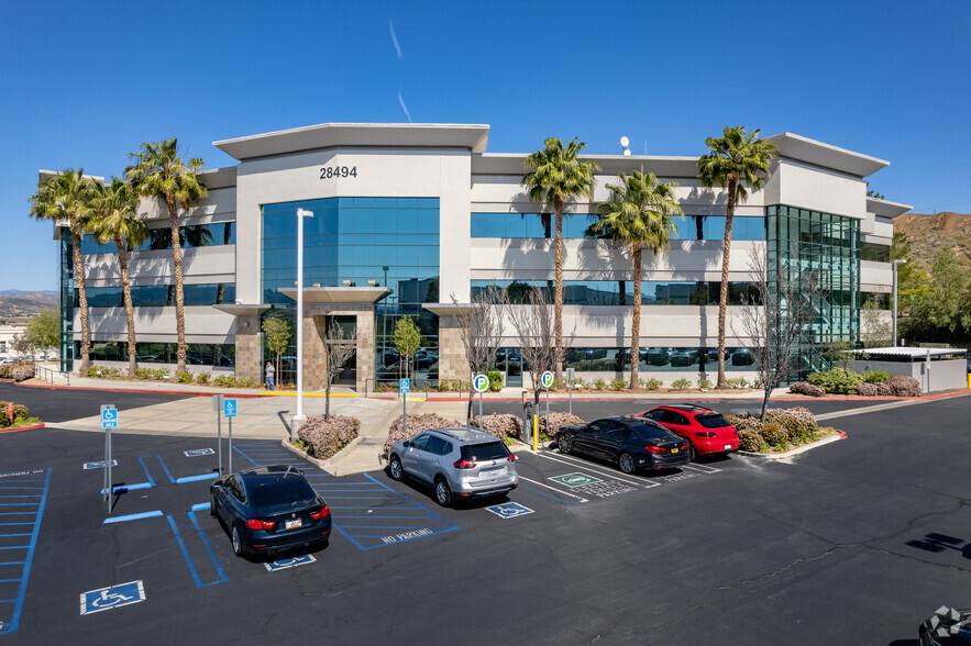 28494 Westinghouse Pl, Valencia, CA for lease - Building Photo - Image 3 of 21