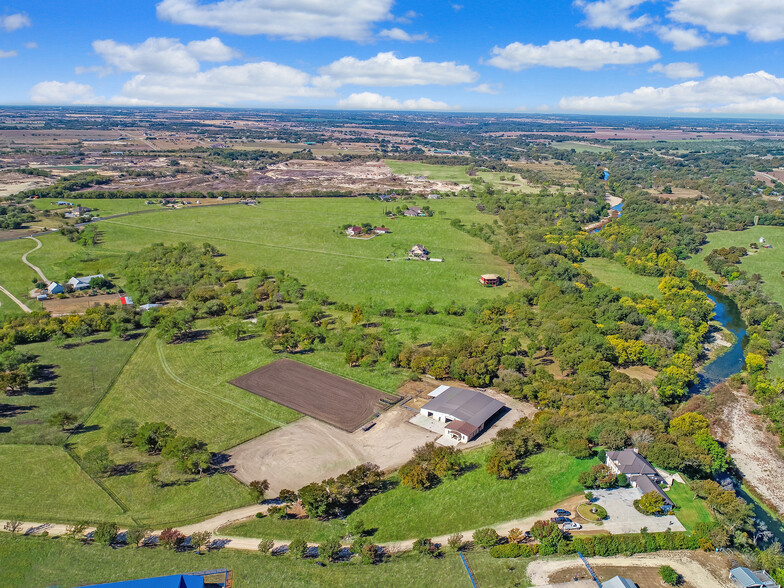 160 Gabriel Farms Dr, Hutto, TX for sale - Aerial - Image 3 of 16