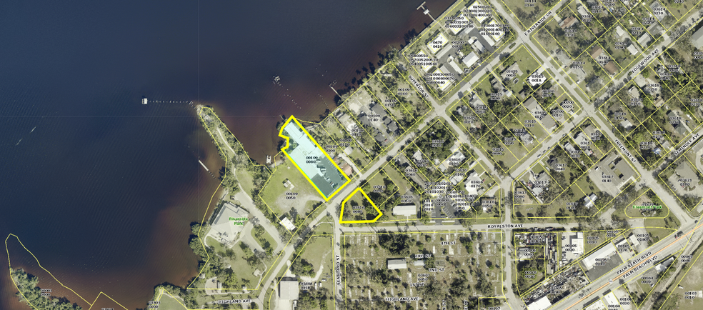 3120-3131 E Riverside Dr, Fort Myers, FL for sale - Building Photo - Image 3 of 61