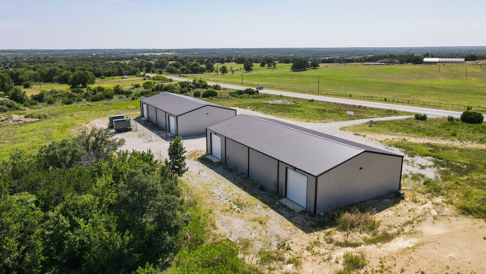 5840 N FM 51, Weatherford, TX for lease - Building Photo - Image 2 of 8