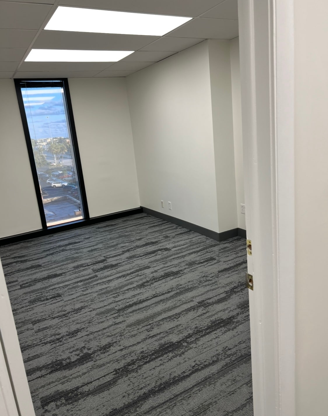 2929 E Commercial Blvd, Fort Lauderdale, FL for lease Interior Photo- Image 1 of 13