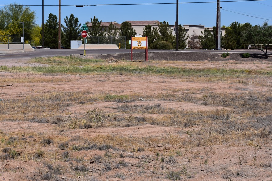 815 E Pecos Rd, Gilbert, AZ for sale - Primary Photo - Image 2 of 6