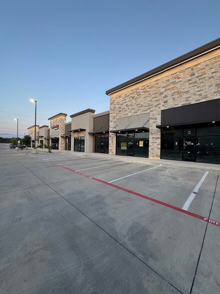 15051 Ronald Reagan Blvd, Leander, TX for lease - Building Photo - Image 3 of 18
