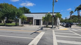 202 N Federal Hwy, Lake Worth FL - Retail Space