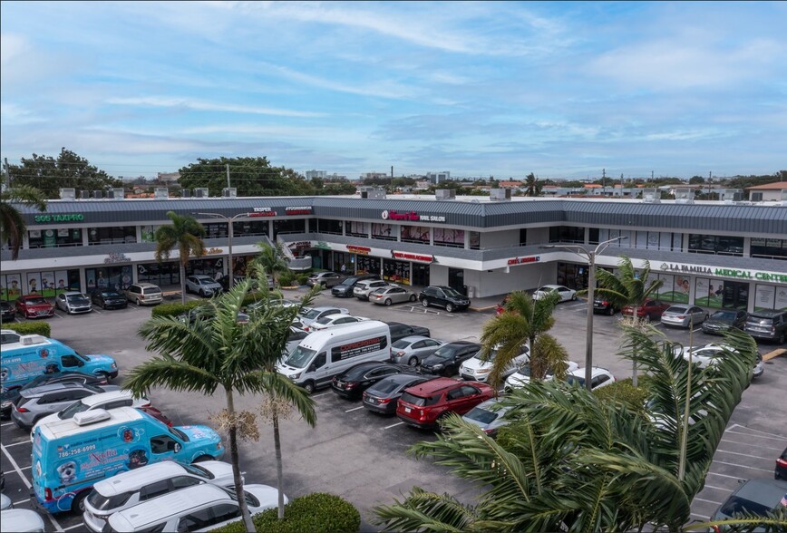 3700 W 12th Ave, Hialeah, FL for lease - Building Photo - Image 2 of 8