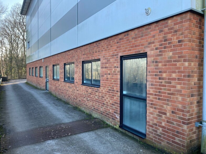 40-46b Estover Close, Plymouth for lease - Building Photo - Image 1 of 4