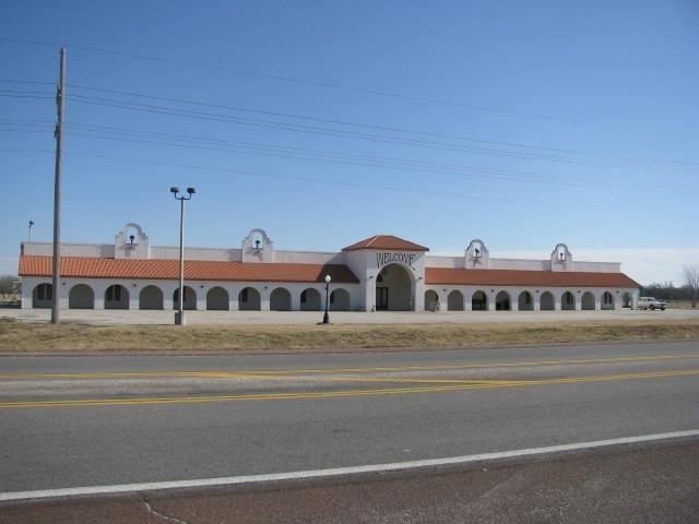 2723 Kingman Rd, Ottawa, KS for sale Building Photo- Image 1 of 3