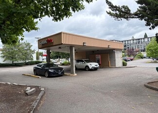 More details for 10415 SE Main St, Milwaukie, OR - Retail for Sale