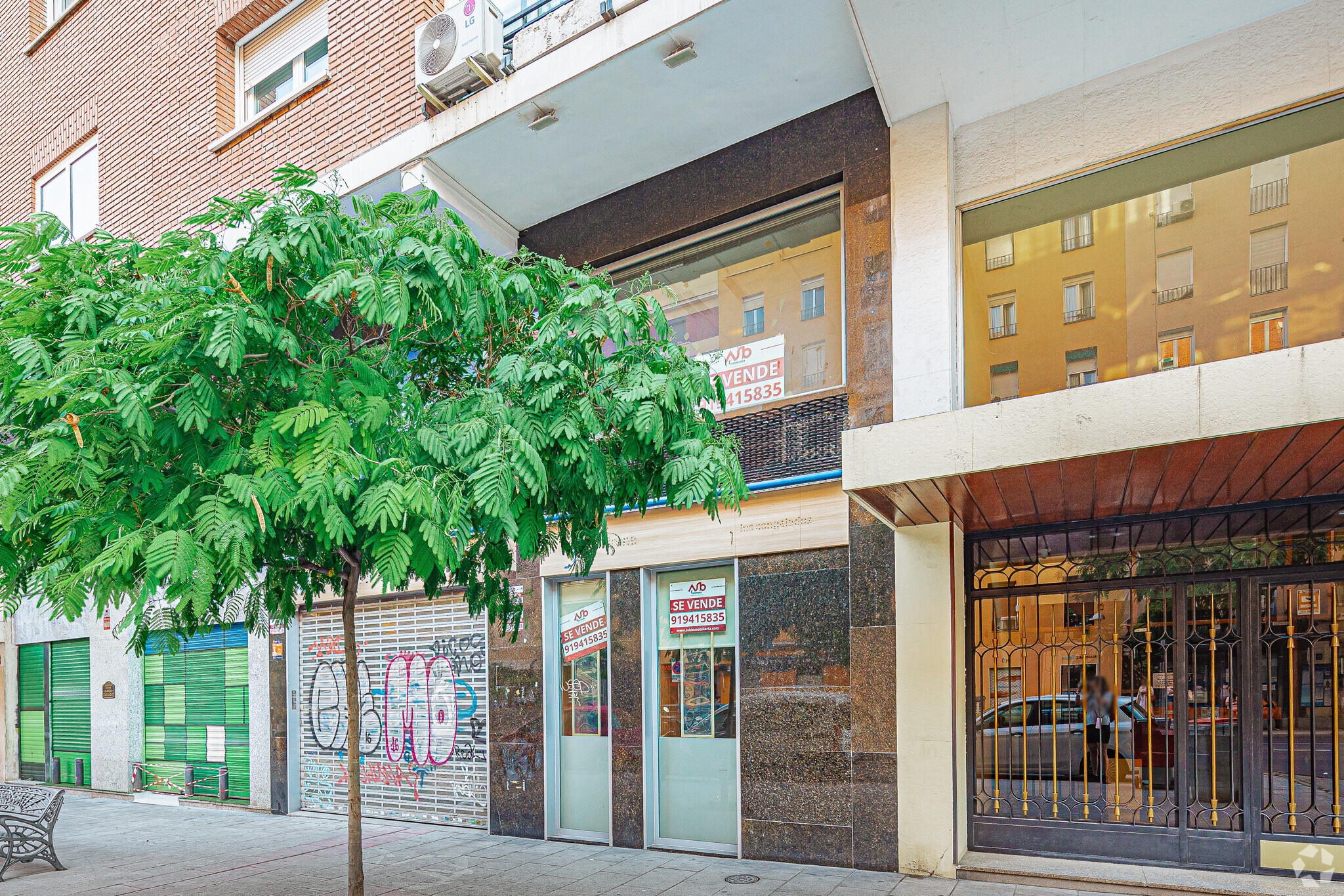 Retail in Madrid, Madrid for lease Building Photo- Image 1 of 3