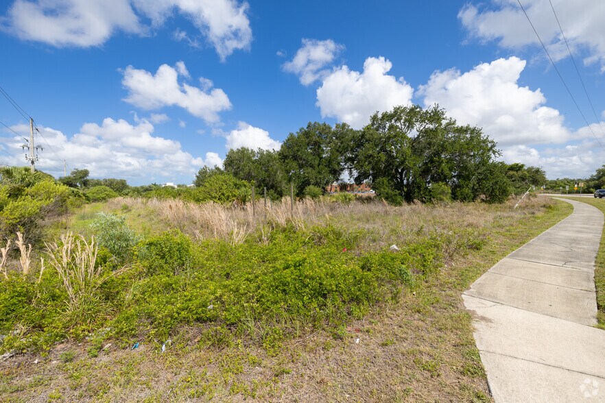 6551 Bee Ridge Rd, Sarasota, FL for sale - Primary Photo - Image 1 of 1