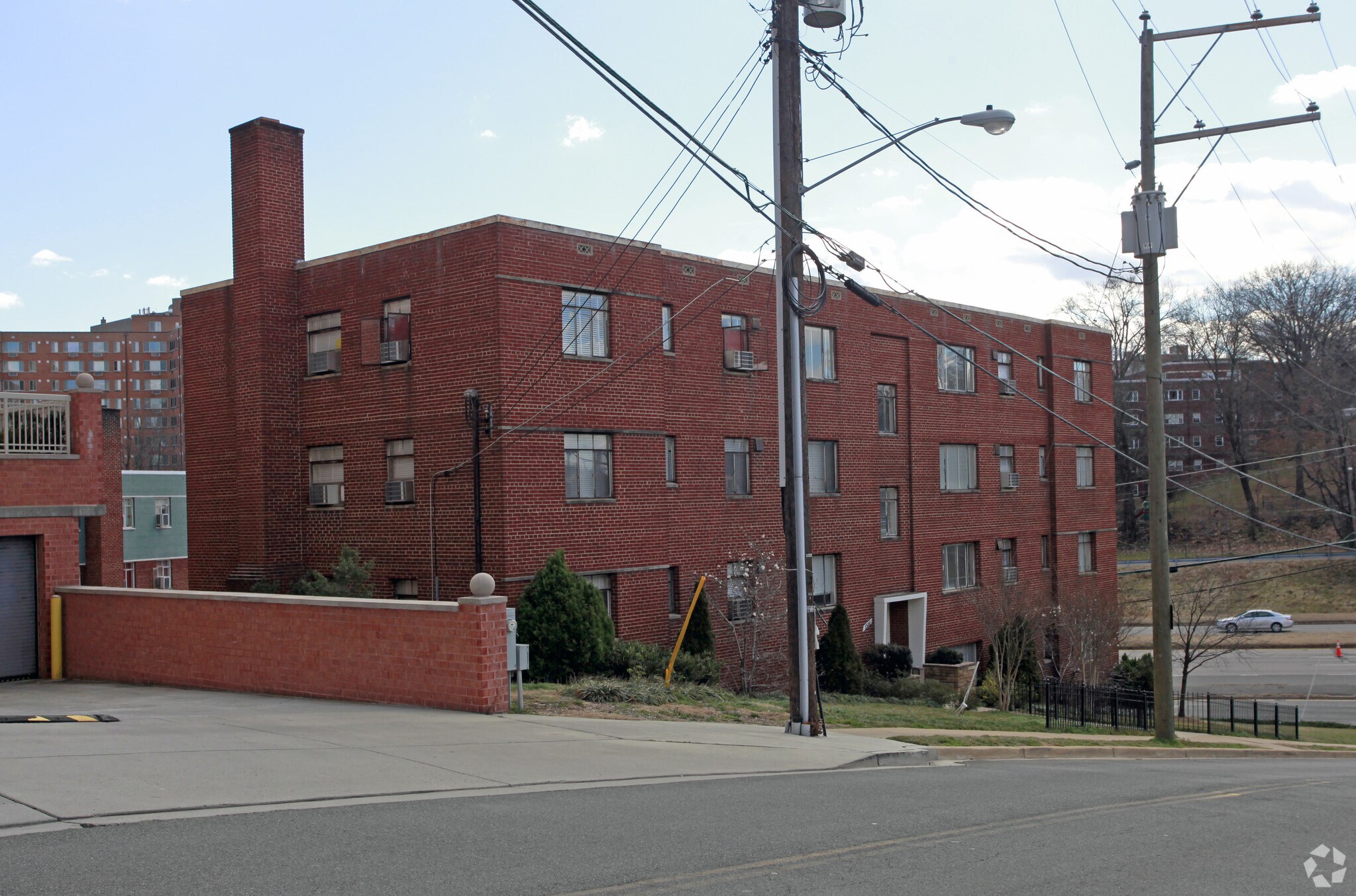 1501 N Pierce St, Arlington, VA for sale Primary Photo- Image 1 of 1
