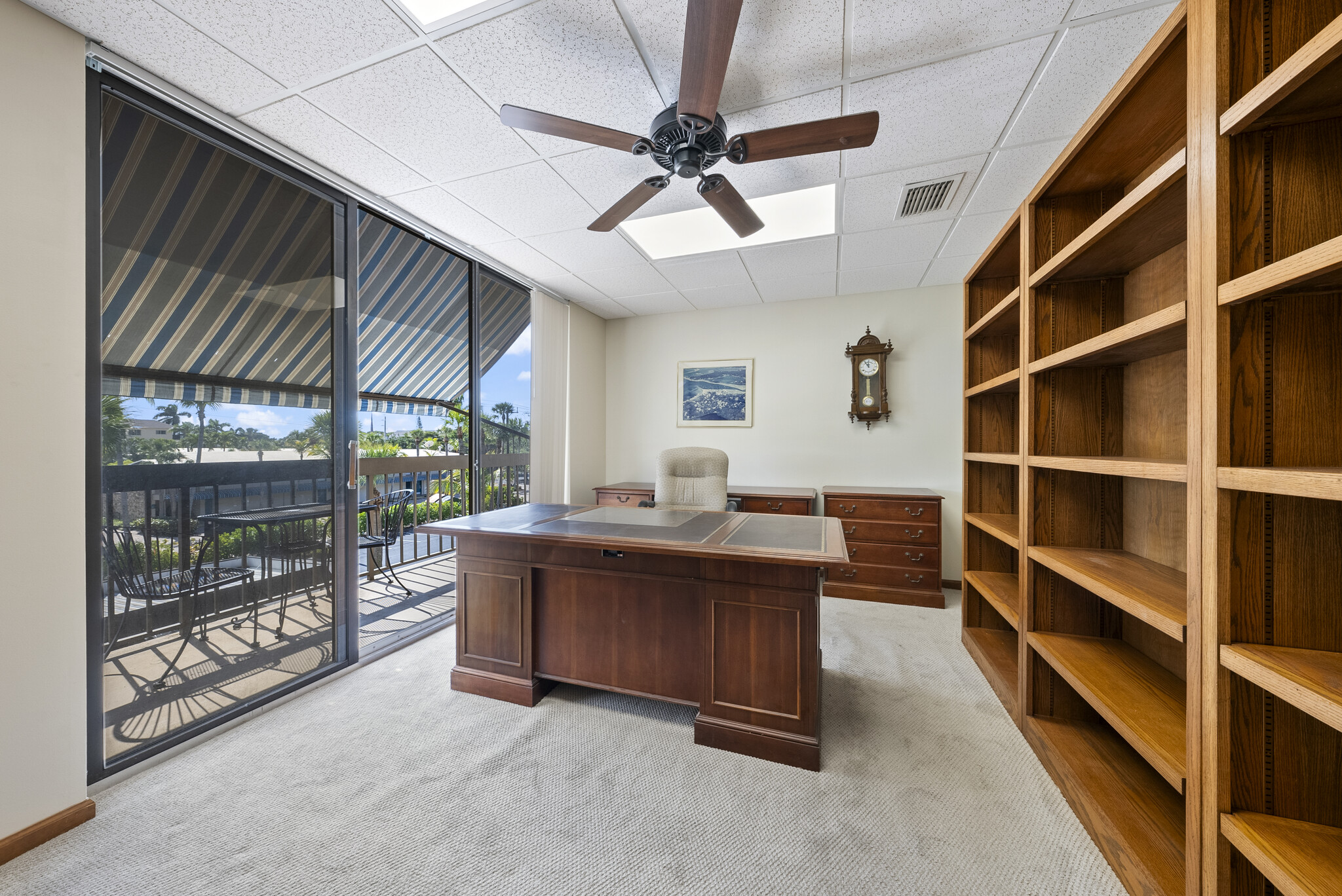 2335 Tamiami Trl N, Naples, FL for lease Building Photo- Image 1 of 16