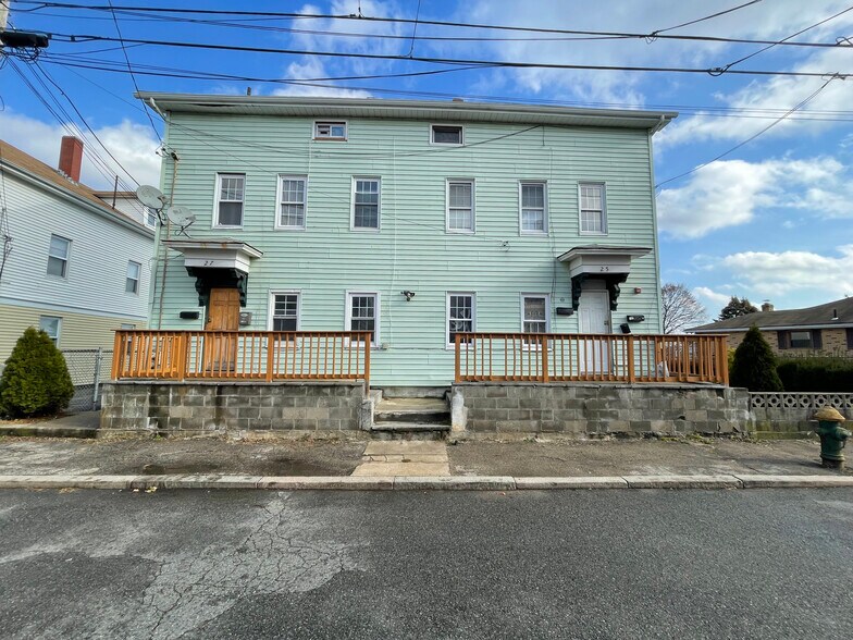 25 Grape St, Providence, RI for sale - Primary Photo - Image 1 of 1