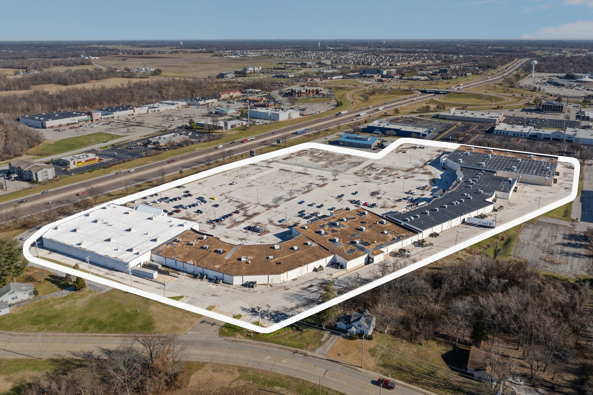 1-125 Plaza Dr, Fairview Heights, IL for lease Primary Photo- Image 1 of 47