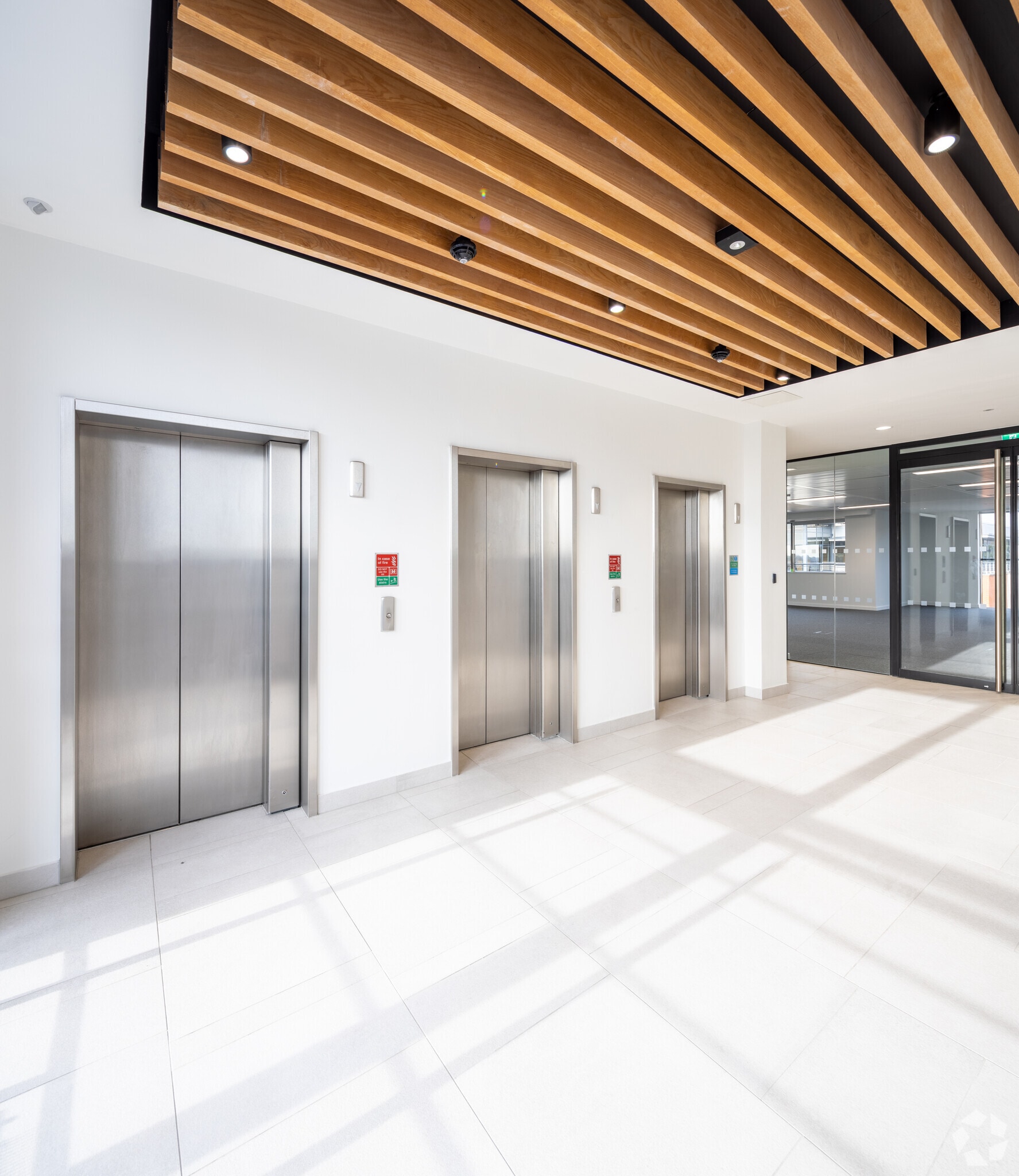 2-3 St. James Gate, Newcastle Upon Tyne for lease Interior Photo- Image 1 of 8