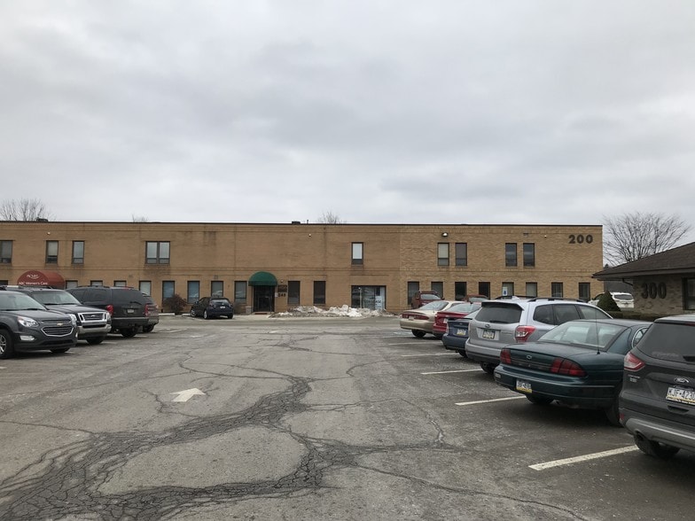 200 Medical Arts Bldg, Kittanning, PA for sale - Other - Image 1 of 31