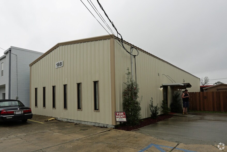 188 Hickory Ave, New Orleans, LA for sale - Primary Photo - Image 1 of 1