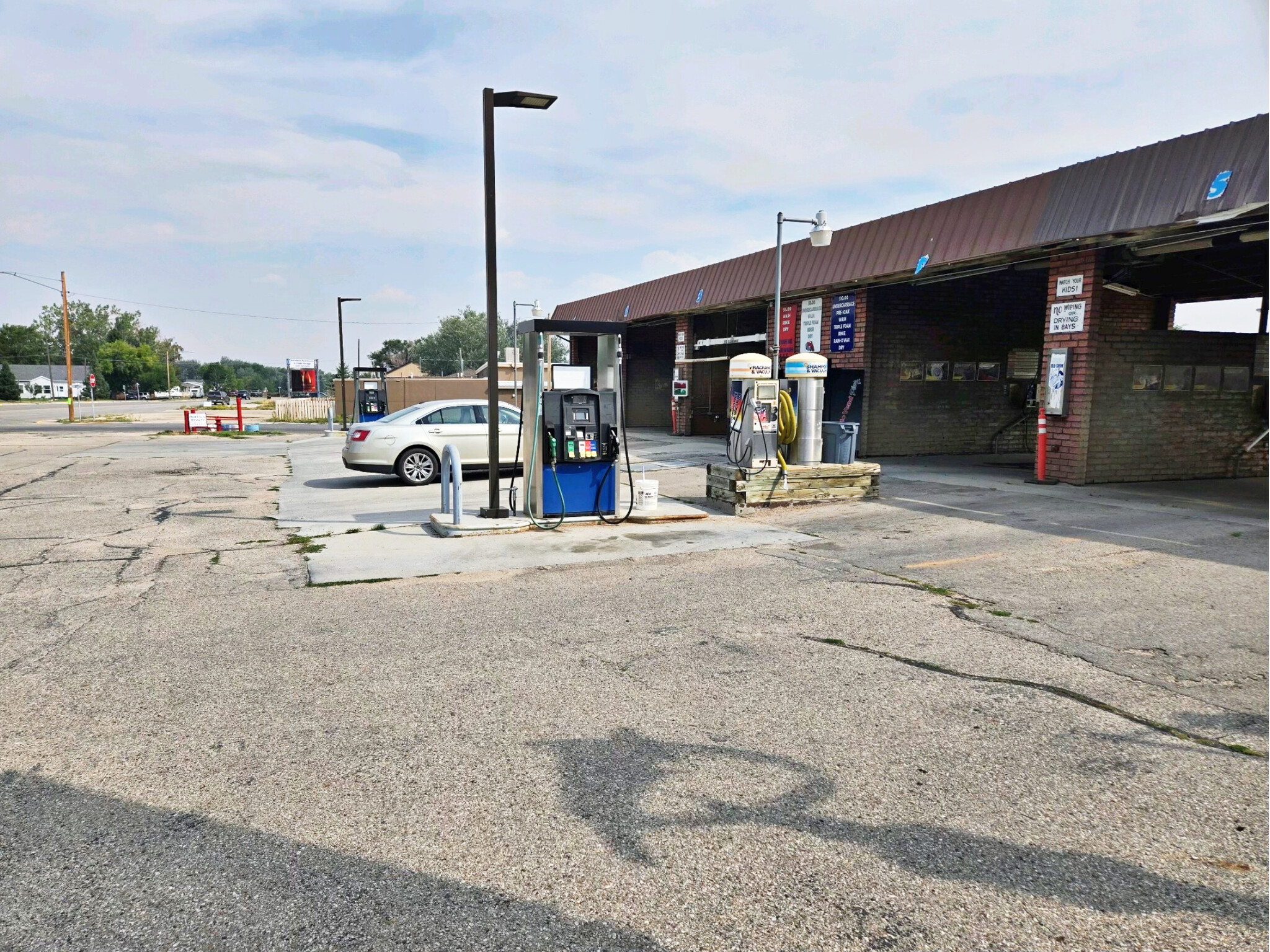 865 Fort St, Buffalo, WY for sale Building Photo- Image 1 of 6