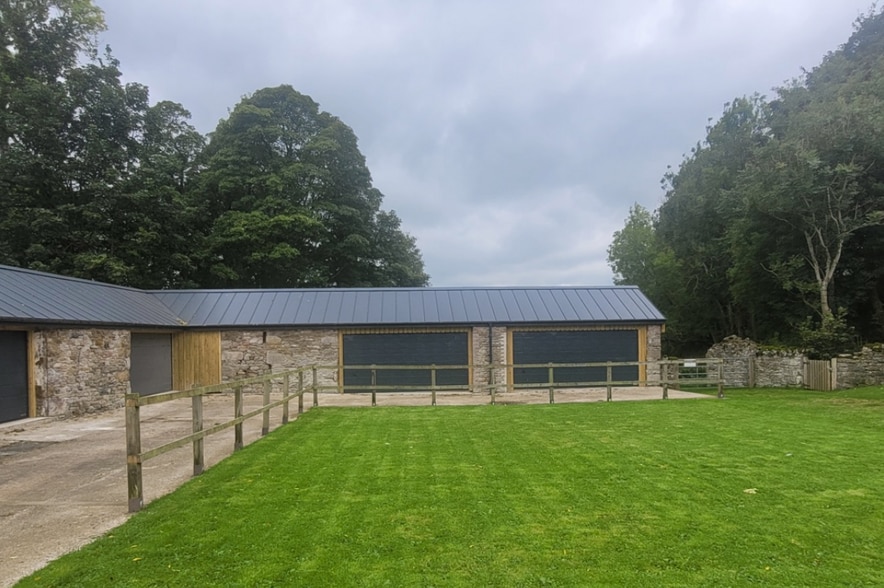 Highgate Farm, Penrith for lease - Primary Photo - Image 1 of 3